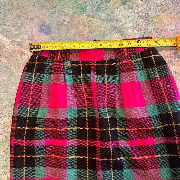 90s Funky Tartan Suit - Picture 15 of 16